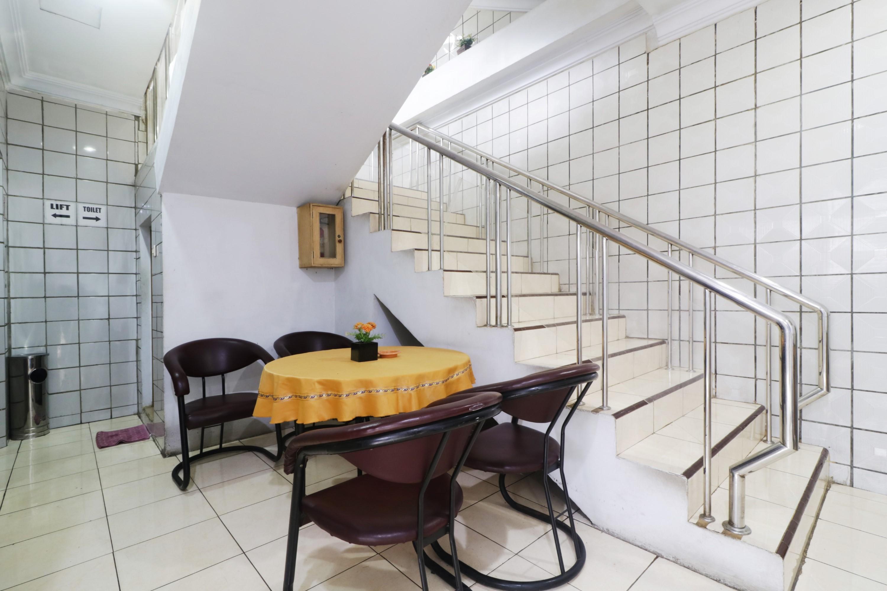 Hotel Gani Джакарта Экстерьер фото